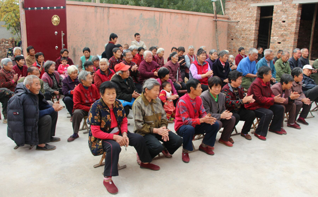 關(guān)愛老人，注重健康—山東布洛爾重陽節(jié)活動